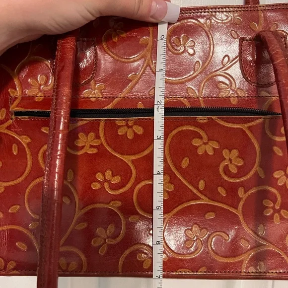 Genuine Leather handbag. - Picture 14 of 14